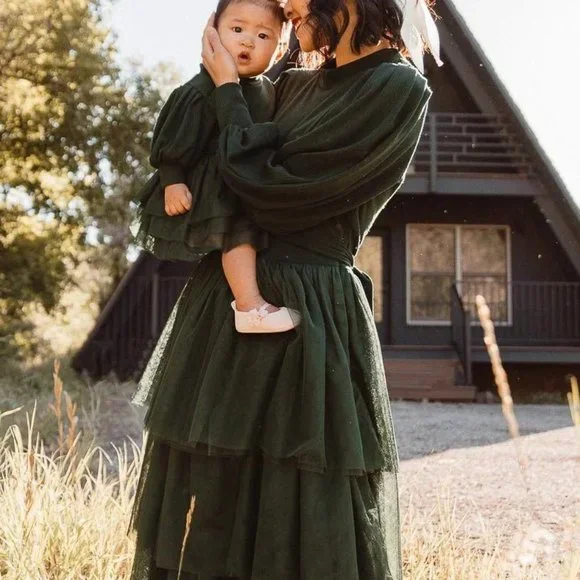 Ivy City Co - Cosette Dress - Green - Picture 3 of 7
